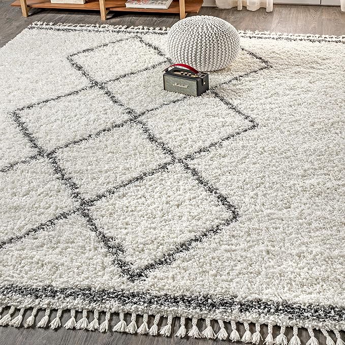 JONATHAN Y Mercer Shag Plush Tassel Cream/Gray Indoor Area Rug, 3x5, Moroccan Geometric Trellis, Bohemian, Easy-Cleaning for Living Room, Bedroom, Kitchen, Pet Friendly, Non-Shedding (MCR103B-3)